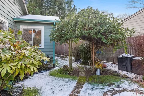 Exterior - 9730 Sharon Dr, Everett, WA 98204 photo 3 of 13