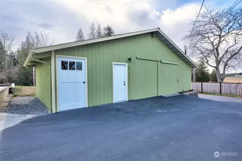 Exterior - 1950 Central Rd, Everson, WA 98247 photo 10 of 10
