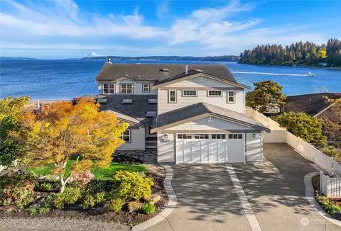 7207 NE William Rogers Rd, Indianola, WA 98342