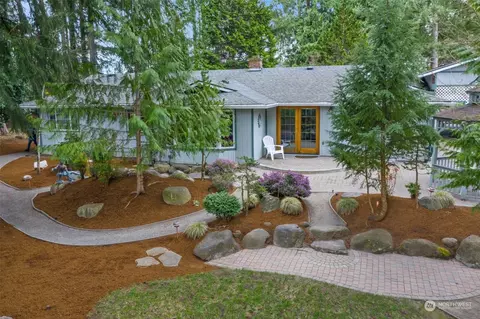 6318 Shady Ln SE, Lacey, WA 98503