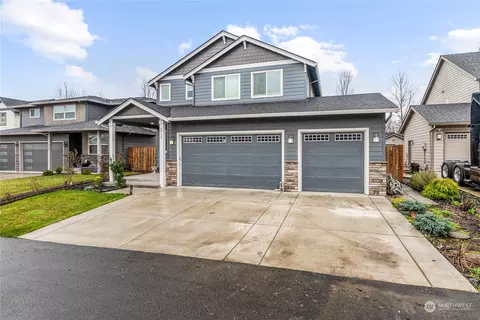 2711 NW 16th Pl, Battle Ground, WA 98604