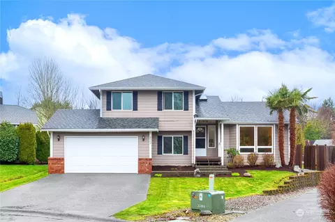 822 150th St SW, Lynnwood, WA 98087