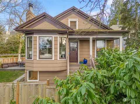 3223 E Madison St, Seattle, WA 98112