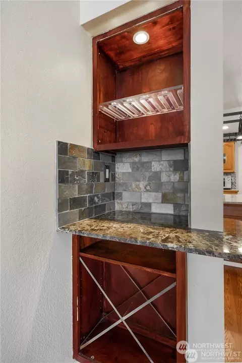 Kitchen - 2507 Harmony Ln, Enumclaw, WA 98022 photo 4 of 4