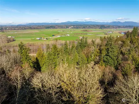 6 Nnn Silvana Terrace Rd, Stanwood, WA 98292