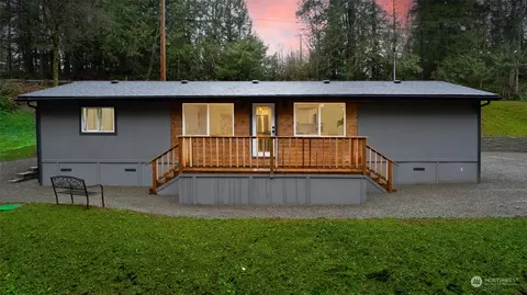 22002 196th Ave SE, Renton, WA 98058