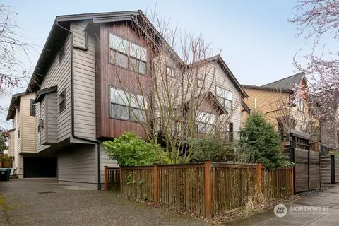 1916 N 46th St #A, Seattle, WA 98103