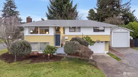 1056 Olympia Ave NE, Renton, WA 98056