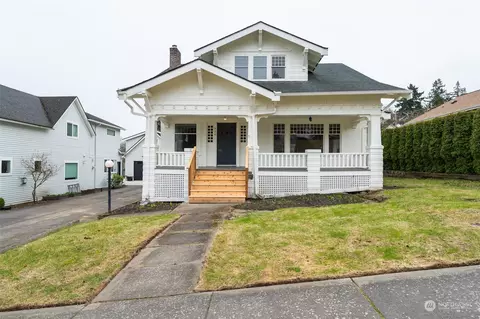 916 Liberty St, Bellingham, WA 98225