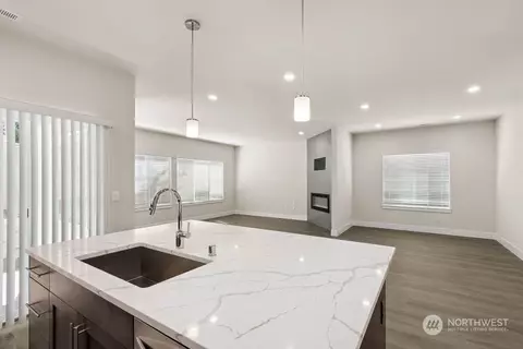 Kitchen - 17916 3rd Pl W, Bothell, WA 98012 photo 5 of 6