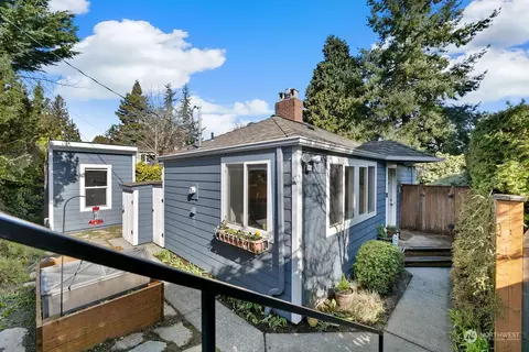 3420 36th Ave W, Seattle, WA 98199