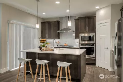 Kitchen - 302 179th Pl SW, Bothell, WA 98012 photo 1 of 2