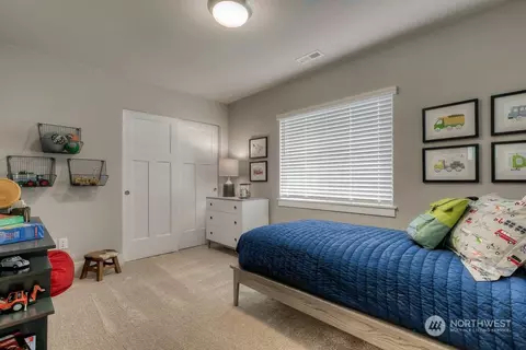 Bedroom - 302 179th Pl SW, Bothell, WA 98012 photo 5 of 5