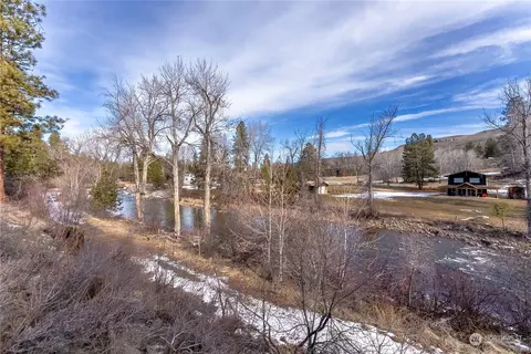613 Pine Loop, Winthrop, WA 98862 photo 6