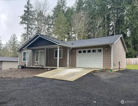 60 E Ashwood Ln, Shelton, WA 98584