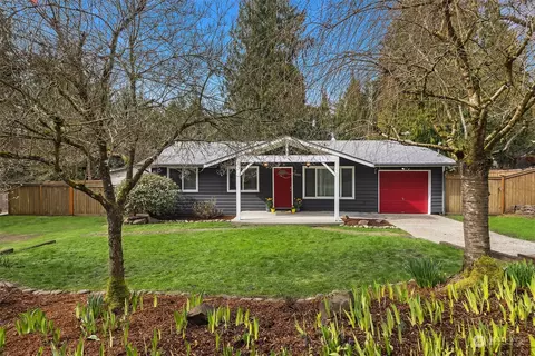 907 211th Ave NE, Sammamish, WA 98074