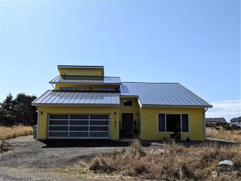 1401 S Shore Ave, Westport, WA 98595