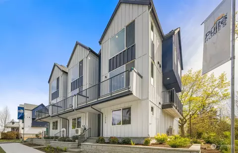 14546 Westminster Way N, Shoreline, WA 98133