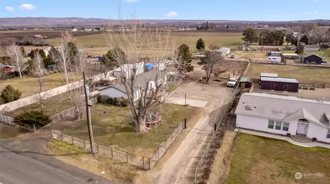 61 Kriner Rd, Sunnyside, WA 98944