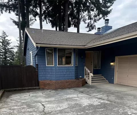 2106 37th St, Bellingham, WA 98229