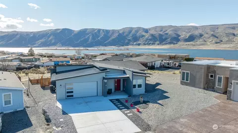 603 Tyler Pl SW, Mattawa, WA 99349