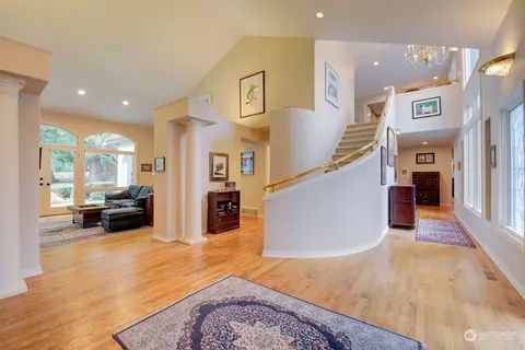 Entry Way - 2027 148th St SE, Mill Creek, WA 98012 photo 2 of 6