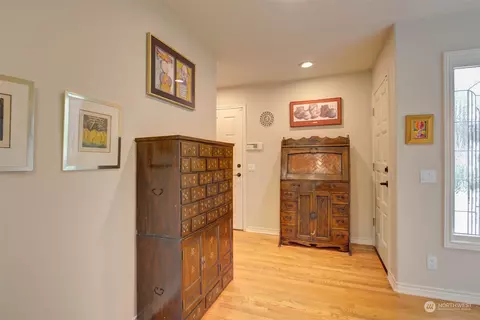 Entry Way - 2027 148th St SE, Mill Creek, WA 98012 photo 5 of 6