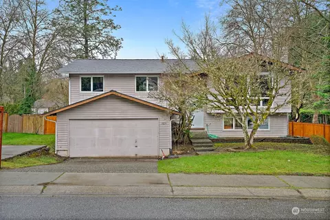 17630 NE 33rd Pl, Redmond, WA 98052