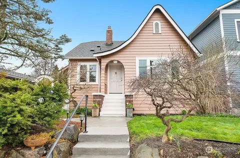 7510 Jones Ave NW, Seattle, WA 98117