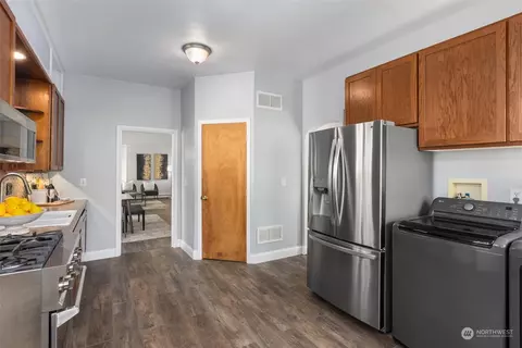 Kitchen - 3706 Wetmore Ave, Everett, WA 98201 photo 1 of 3
