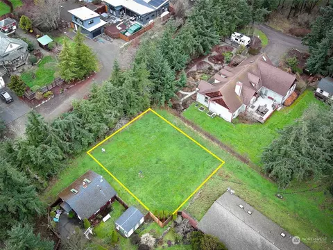 2920 Cleveland St, Port Townsend, WA 98368