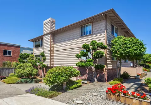 515 Walnut St #1, Edmonds, WA 98020