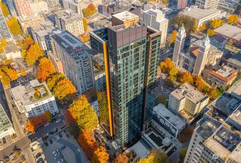 800 Columbia St #1106, Seattle, WA 98104