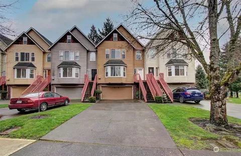 84 River Rock Ln #H, Woodland, WA 98674