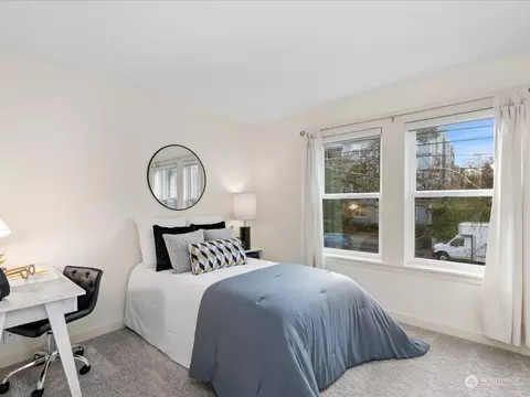 1122 10th Ave E #103, Seattle, WA 98102 photo 18