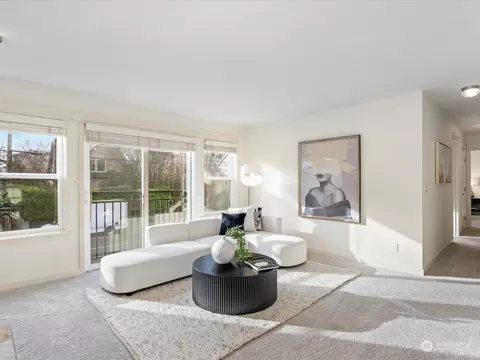 1122 10th Ave E #103, Seattle, WA 98102 photo 13