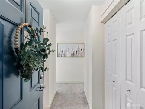 1122 10th Ave E #103, Seattle, WA 98102 photo 4