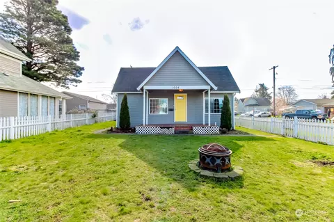 1004 E 34th St, Tacoma, WA 98404