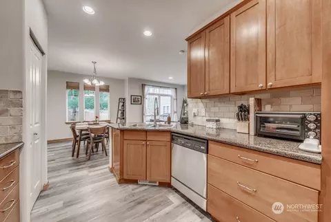 Kitchen - 7510 Broadway #14, Everett, WA 98203 photo 5 of 7