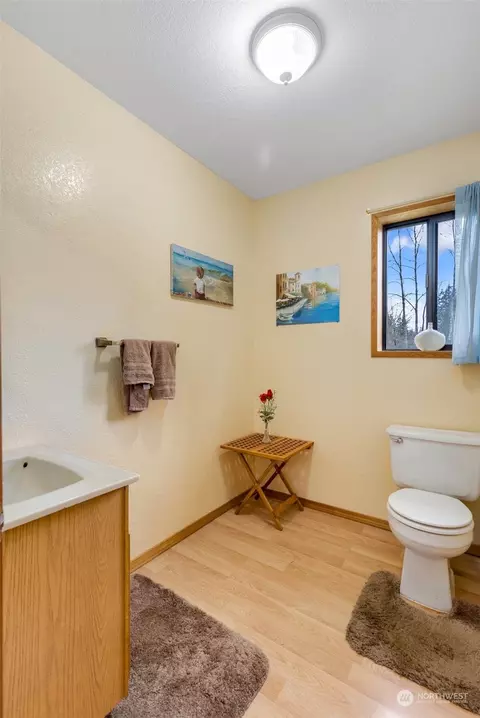 Bath - 20615 Brown Rd, Monroe, WA 98272 photo 1 of 3