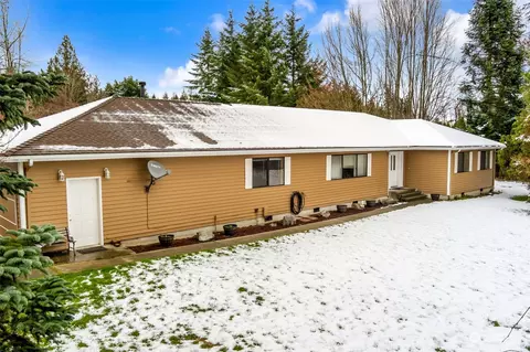 Exterior - 20615 Brown Rd, Monroe, WA 98272 photo 3 of 8
