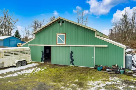Exterior - 20615 Brown Rd, Monroe, WA 98272 photo 7 of 8