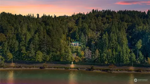 4420 E State Rte 106, Union, WA 98592