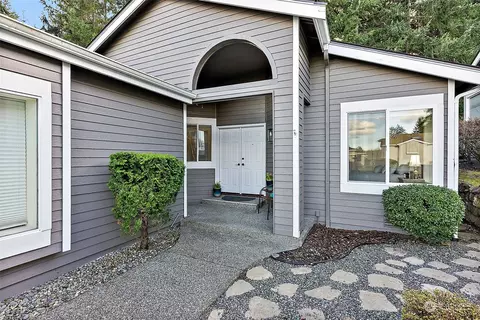 6745 Weather Glass Ln, Gig Harbor, WA 98335