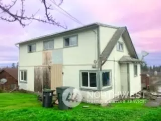 1715 E 3rd St, Port Angeles, WA 98362