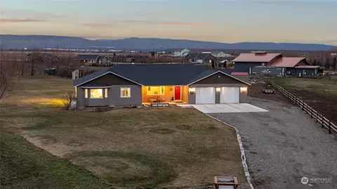 974 Lower Green Canyon Rd, Ellensburg, WA 98926
