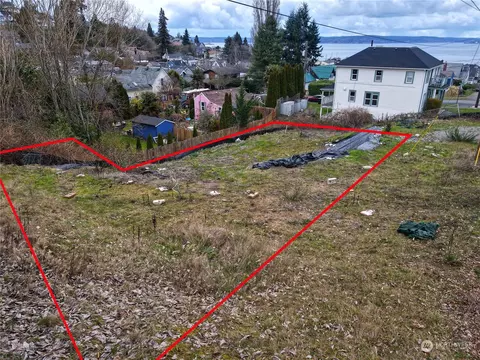 2620 N Mccarver St, Tacoma, WA 98403
