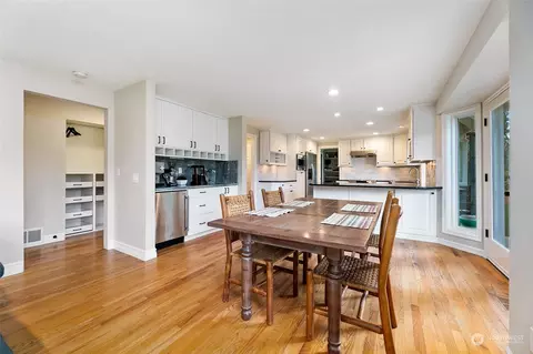 Dining - 14406 24th Ave SE, Mill Creek, WA 98012 photo 1 of 2