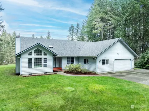 13007 144th Ave NW, Gig Harbor, WA 98329