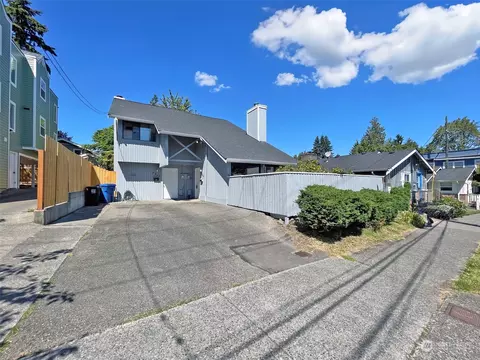 7311 47th Ave SW, Seattle, WA 98136